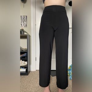 Black straight leg leggings